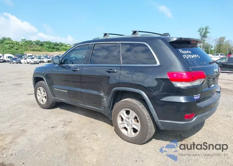 2015 Jeep Grand Cherokee Laredo z USA, uszkodzony, nr VIN 1C4RJFAG8FC226880